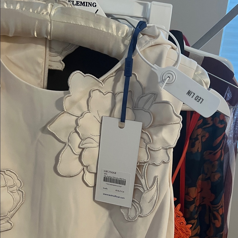 Cleo Appliqué Sleeveless Midi Dress - Vanilla - Picture 4 of 11